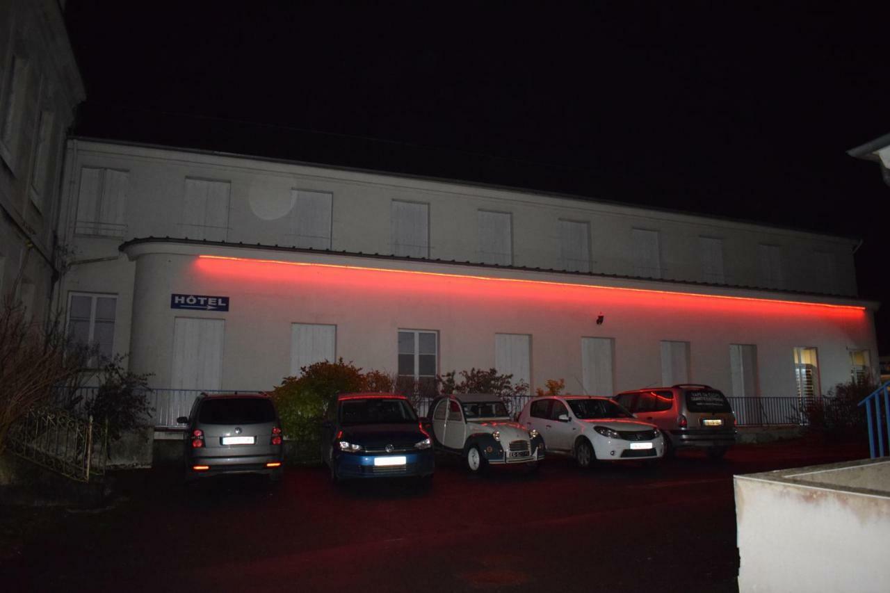 Le Clos Albert Loudun Exteriör bild